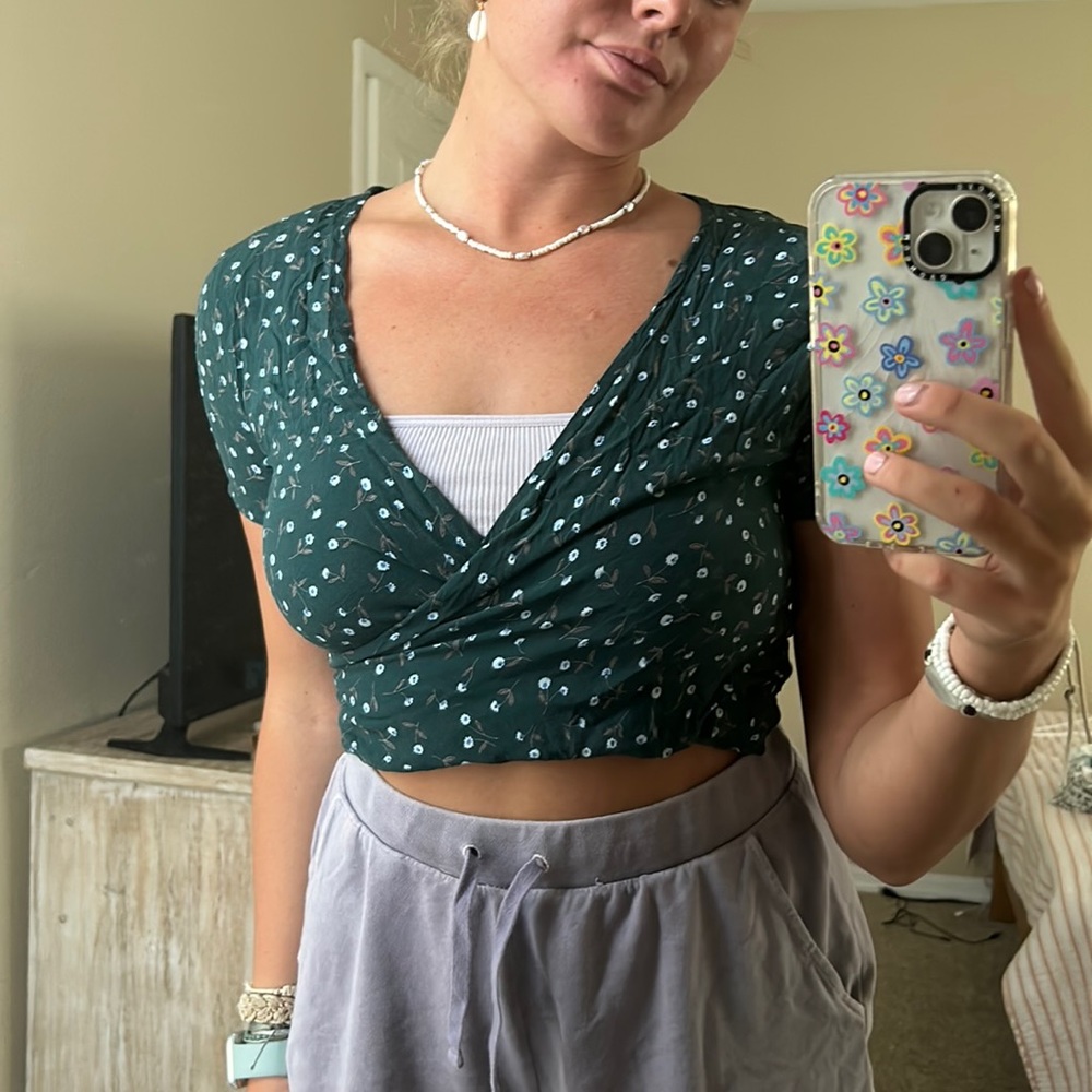 Brandy Melville Short Sleeve Wrap Top: One Size